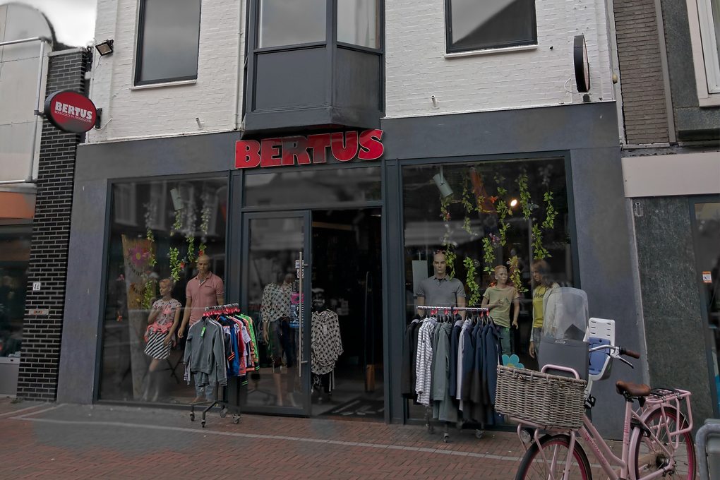 Ontdek de nieuwste gezinsmode bij Bertus Mode Delfzijl Ontdek de nieuwste gezinsmode bij Bertus Mode Delfzijl