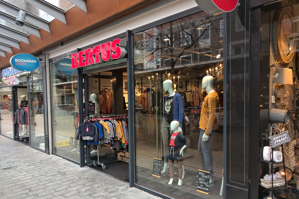 Stijlvol en verrassend geprijsd: Welkom bij Bertus Mode Emmeloord Stijlvol en verrassend geprijsd: Welkom bij Bertus Mode Emmeloord